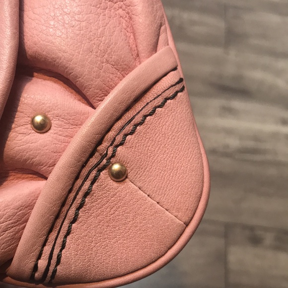 Juicy Couture vintage leather wristlet cow hide - Picture 10 of 11